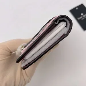 長財布 Kate Spade Brynn Rose Florets Large Slim Bifold Wallet KH747 Brynn Rose Florets Large Slim Bifold Wallet | Kate Spade Outlet